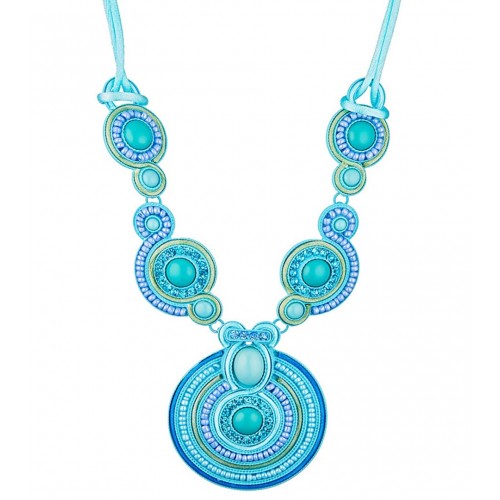 Collier REYOKA Turquoise Gold Plastron pavé Baroque ou médiéval Doré et Turquoise Rhodium Cristal et Tissage ethnique