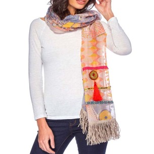 Foulard TELUZAS Beige étole imprimée Ethnique Rouge et Beige Viscose et Coton Imprimésur l'ensemble médaillon et franges