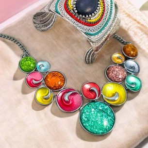 Collier BRASILIA Color Silver Plastron pavé Contemporain Argenté et Multicolore Rhodium Résines et émaux