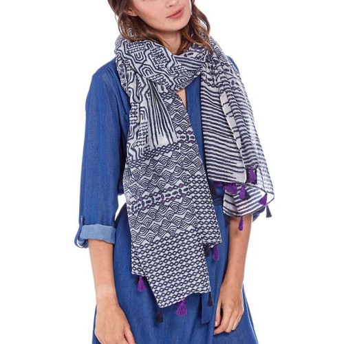 Foulard EYES Night Blue & Purple étole imprimée à breloques Ethnique Violet et Bleu Nuit 100% Coton Décorations pompons