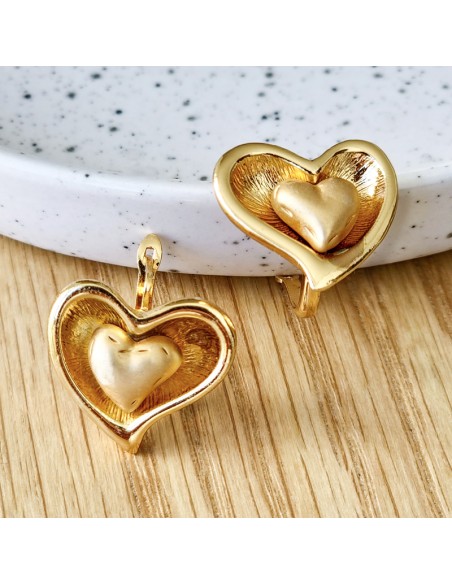 Boucles d'oreilles HEARTSO Gold Dormeuses courtes Cœur Doré Laiton doré à l'or fin